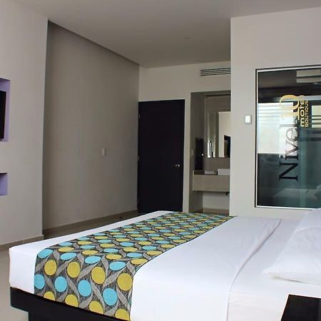 Nivel 10 Hotel Manzanillo Luaran gambar